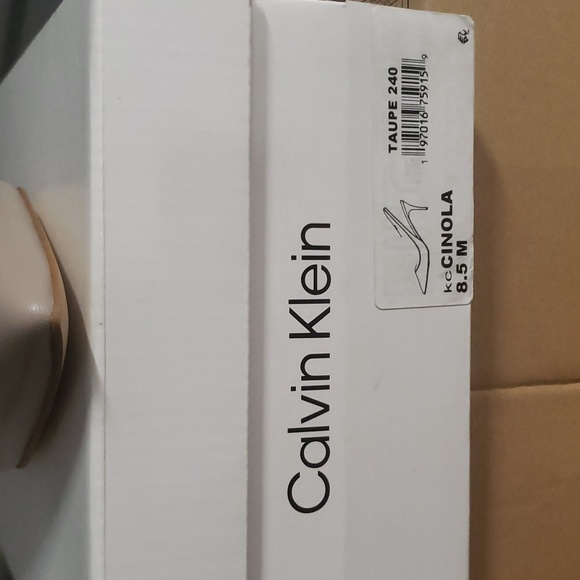 Calvin Klein women's pumps size 8.5 M. Taupe 240 - Picture 2 of 9